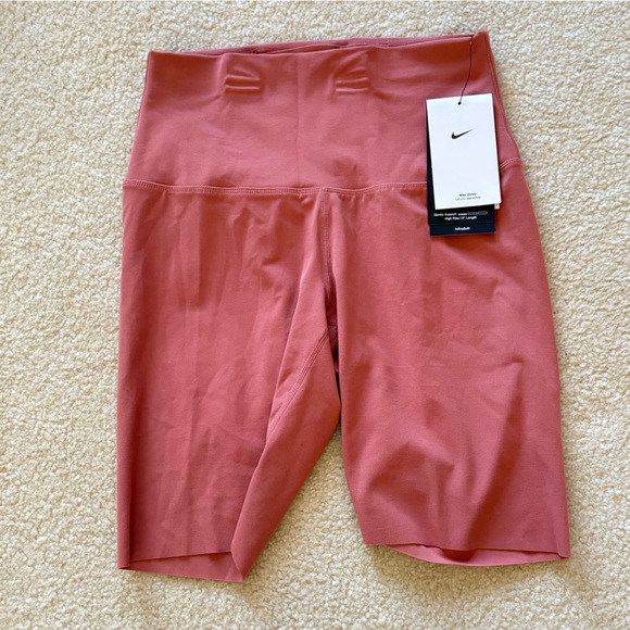 NWT Nike Women's Zenvy Gentle-Support High-Waisted 8" Biker Shorts. - Picture 6 of 9